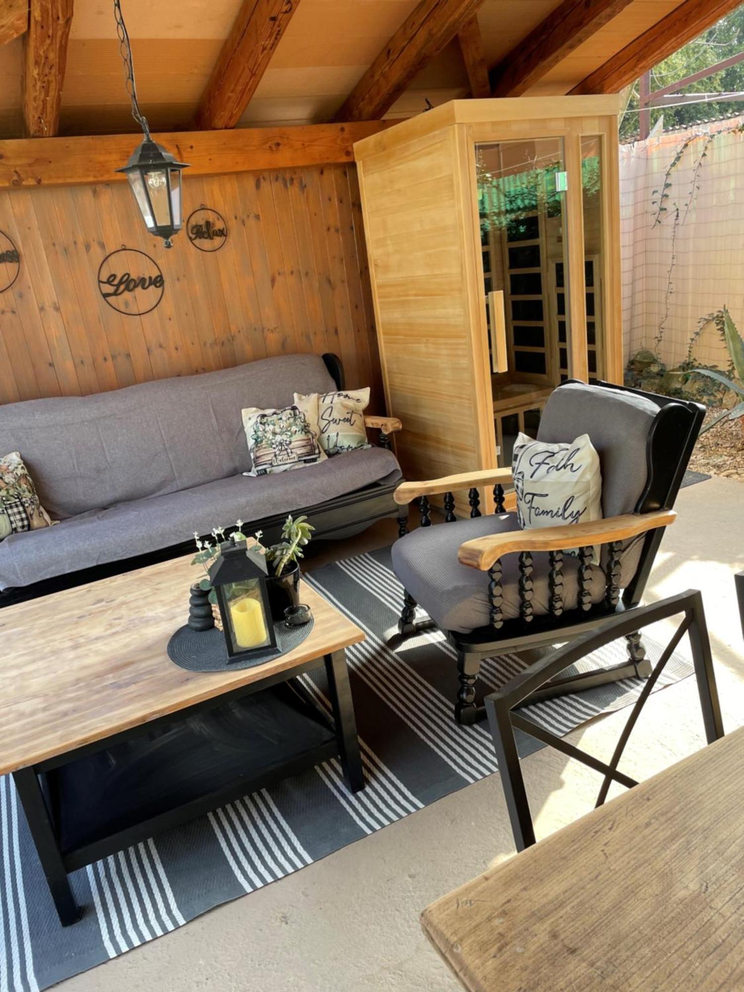Villa Noa Jacuzzi & Sauna Izola Bagian luar foto
