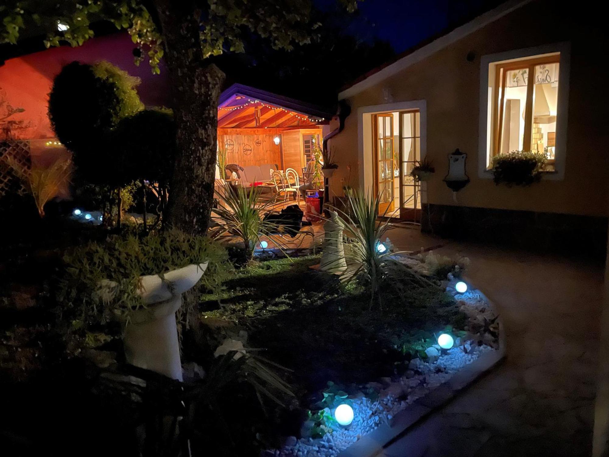 Villa Noa Jacuzzi & Sauna Izola Bagian luar foto